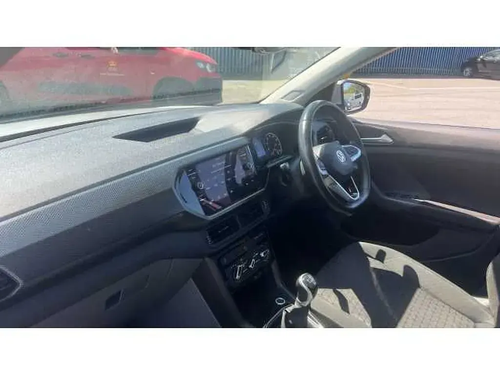 Used VW T-Cross SE 95 HP (69 kW) 2020 Reflex silver metallic SUV