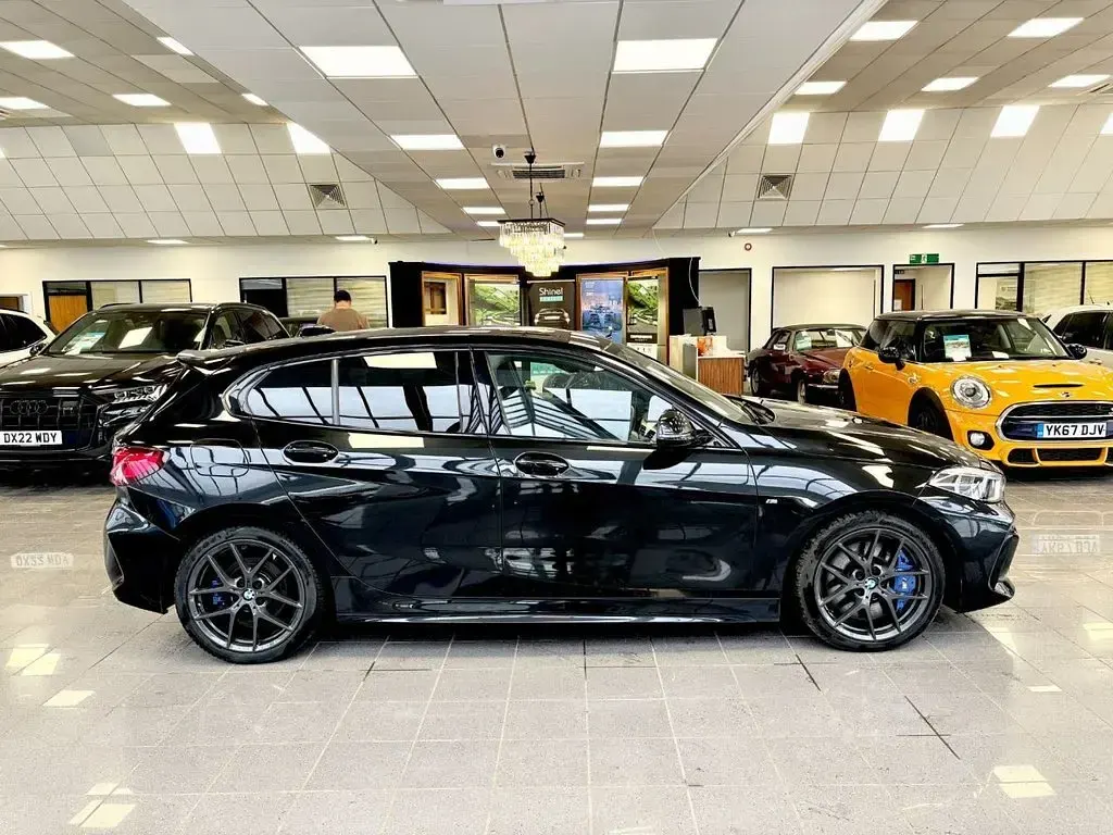 Used BMW 120 M Sport 190 HP (139 kW) 2020 Black Hatchback