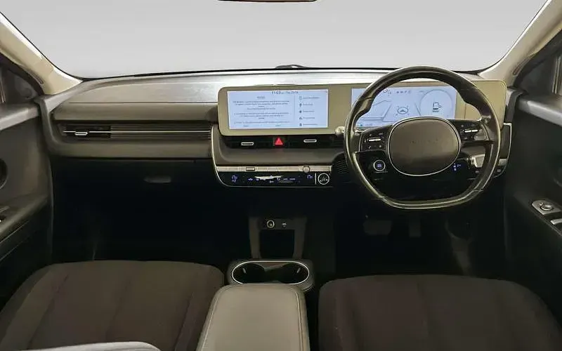 Used Hyundai Ioniq SE 125 kW (170 HP) 2023 Hatchback