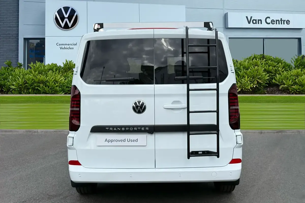 New VW Transporter Pro 168 HP (123 kW) 2026 White Van