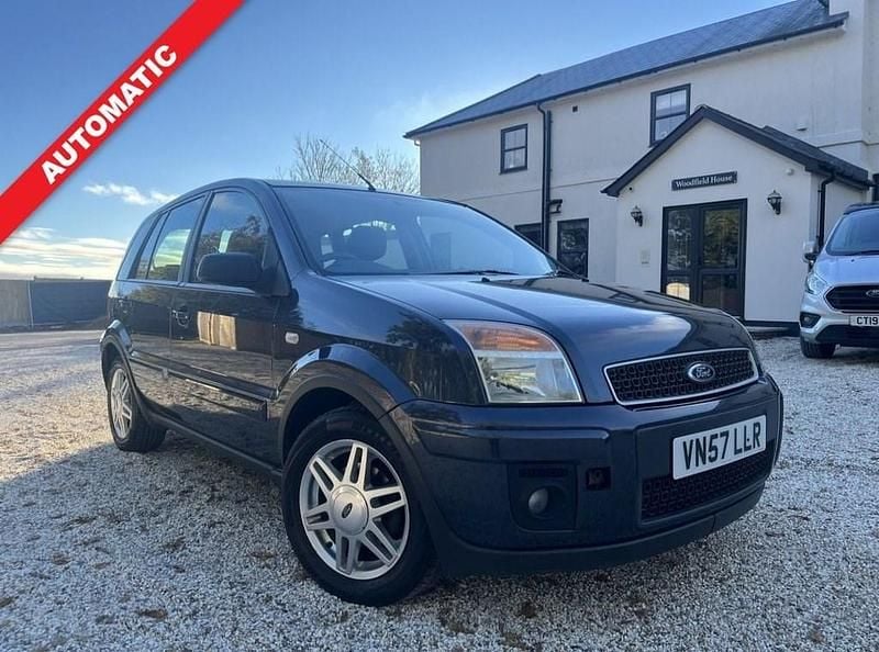 Grey Used 2007 Ford Fusion Zetec Hatchback | £2,999 (Fair price) - Image 1/2