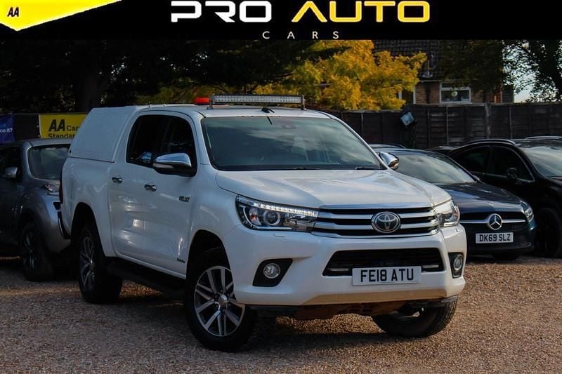 White Used 2018 Toyota HiLux Pickup | £15,100 (Fair price) - Image 1/4