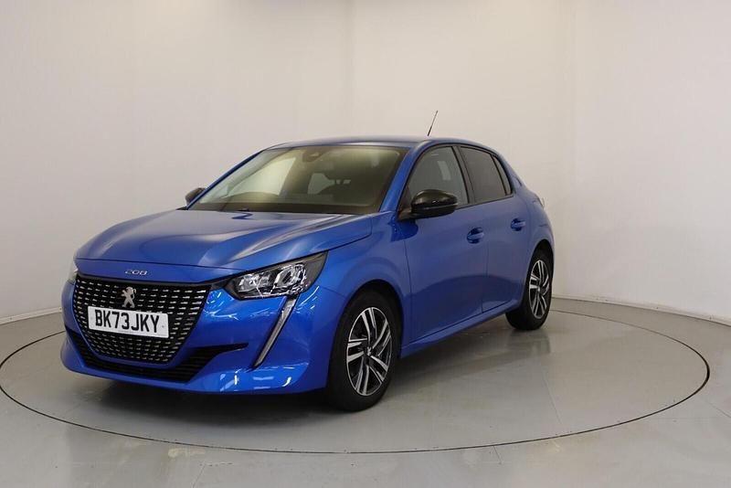 Used Peugeot 208 Allure+ 99 HP (72 kW) 2023 Blue Hatchback