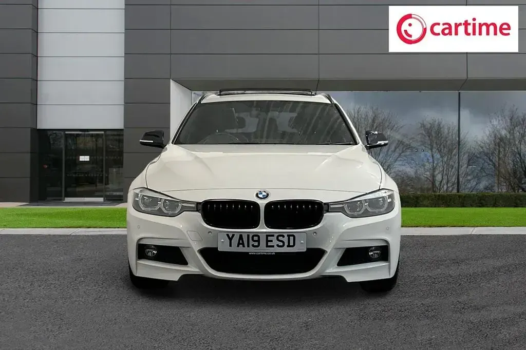 Used BMW 320 M Sport 2019 White Estate
