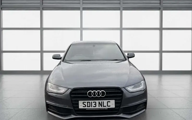 Used Audi A4 Black Edition 143 HP (105 kW) 2012 Sedan