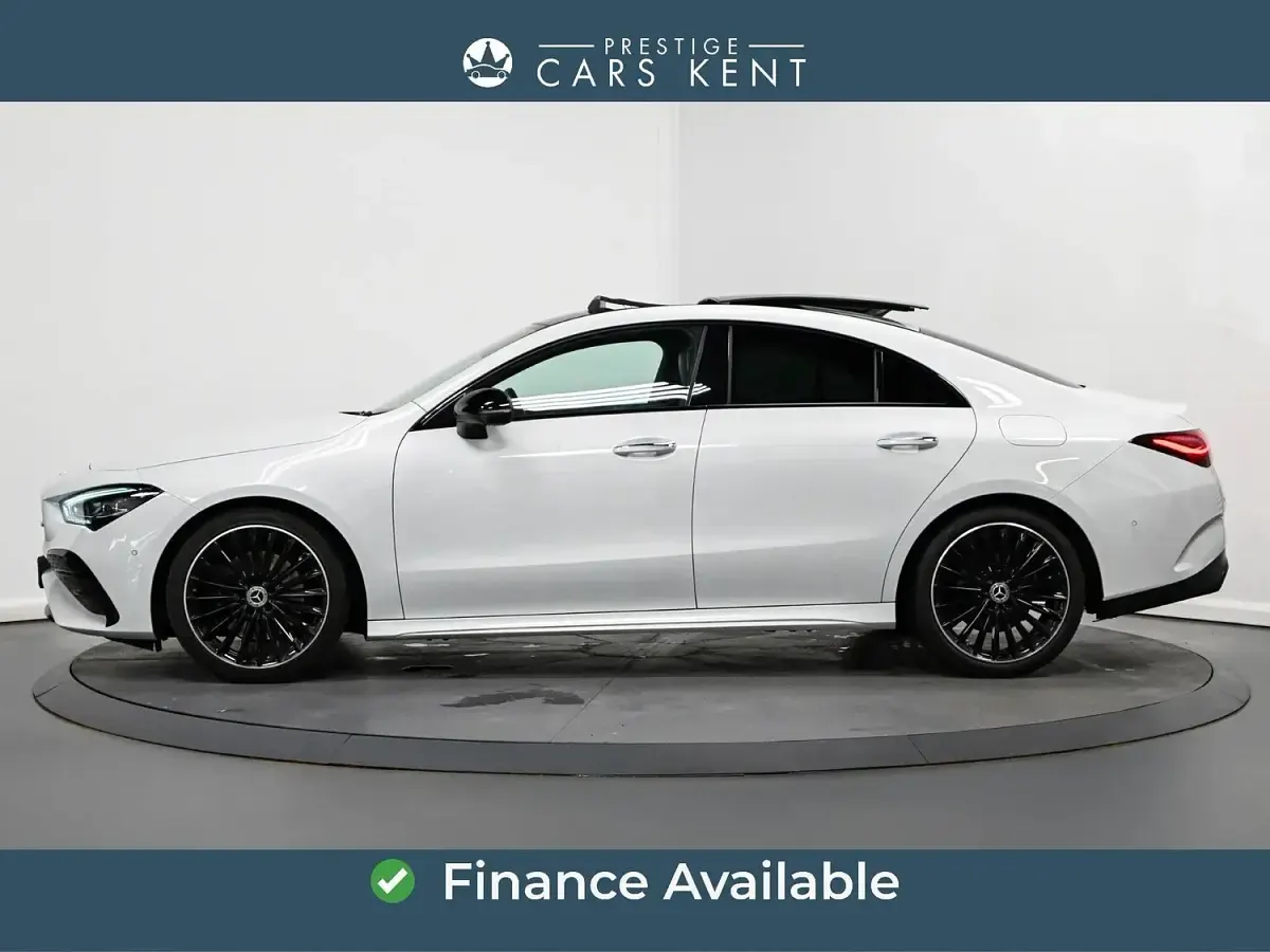 Used Mercedes CLA200 AMG Line Premium Plus 163 HP (119 kW) 2023 White Coupe
