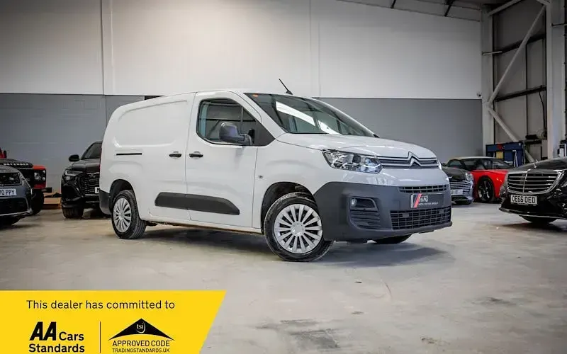 Used Citroën Berlingo 102 HP (75 kW) 2020 MPV