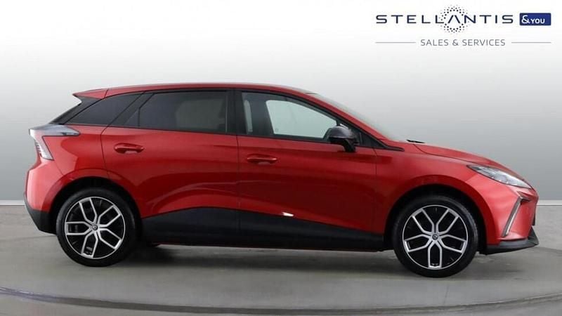 Used MG MG4 EV Trophy 177 kW (242 HP) 2024 Red Hatchback