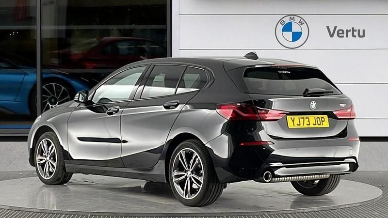 Used BMW 118 Sport Line 136 HP (100 kW) 2023 Black Hatchback