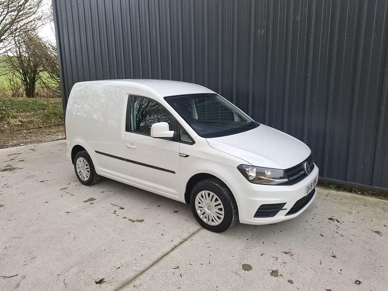Used VW Caddy Trendline 102 HP (75 kW) 2018 White MPV