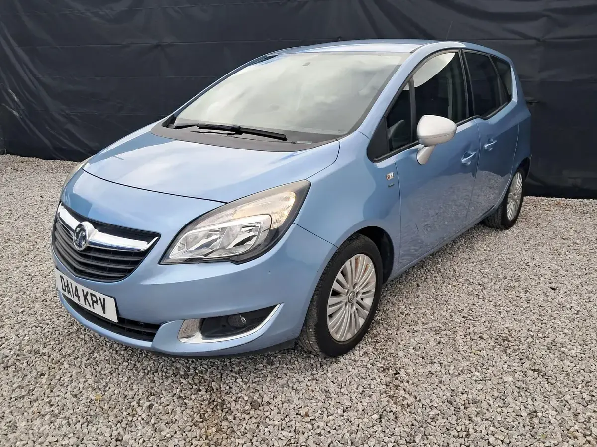 Used Vauxhall Meriva 2014 Blue MPV