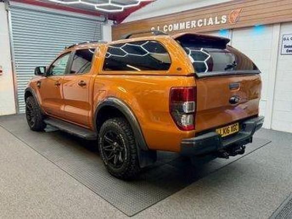 Used Ford Ranger Wildtrack 200 HP (147 kW) 2016 Orange Pickup