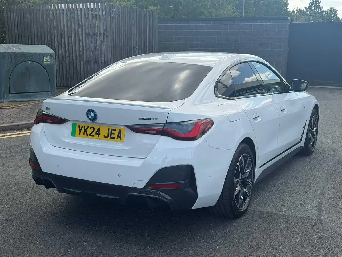 Used BMW i4 M Sport 207 kW (282 HP) 2024 White Sedan