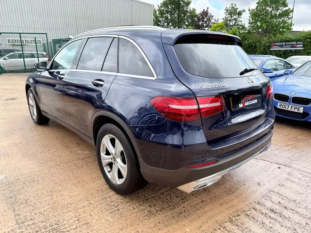 Used Mercedes GLC220 Premium Plus 2017 Blue Estate