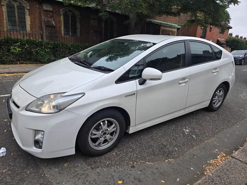 White Used 2010 Toyota Prius T3 Hatchback | £2,775 - Image 1/4