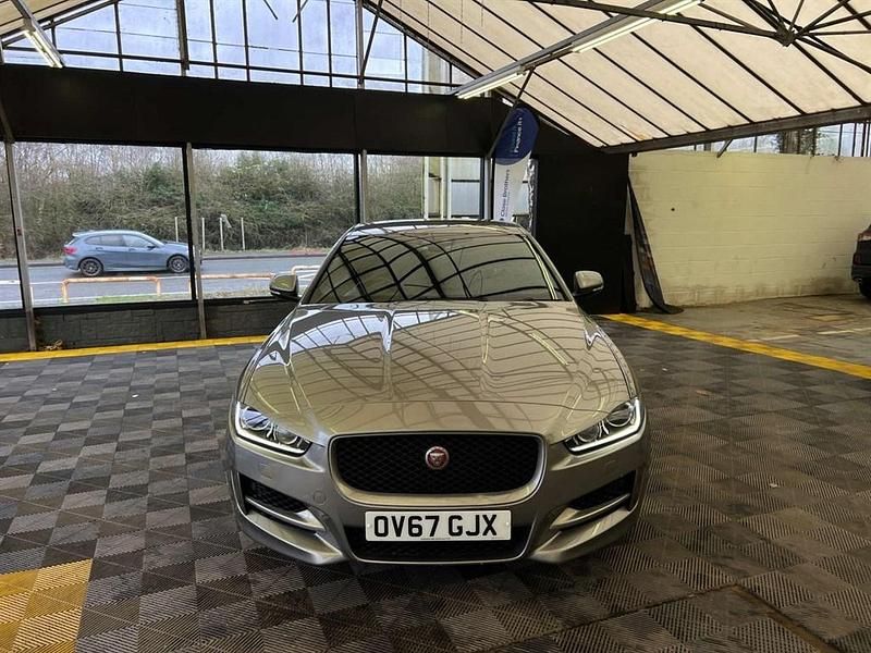 Used Jaguar XE R-Sport 250 HP (183 kW) 2017 Silver Sedan