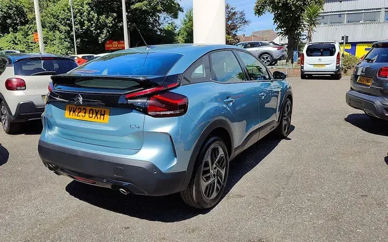 Used Citroën C4 PureTech 131 HP (96 kW) 2023 Blue SUV