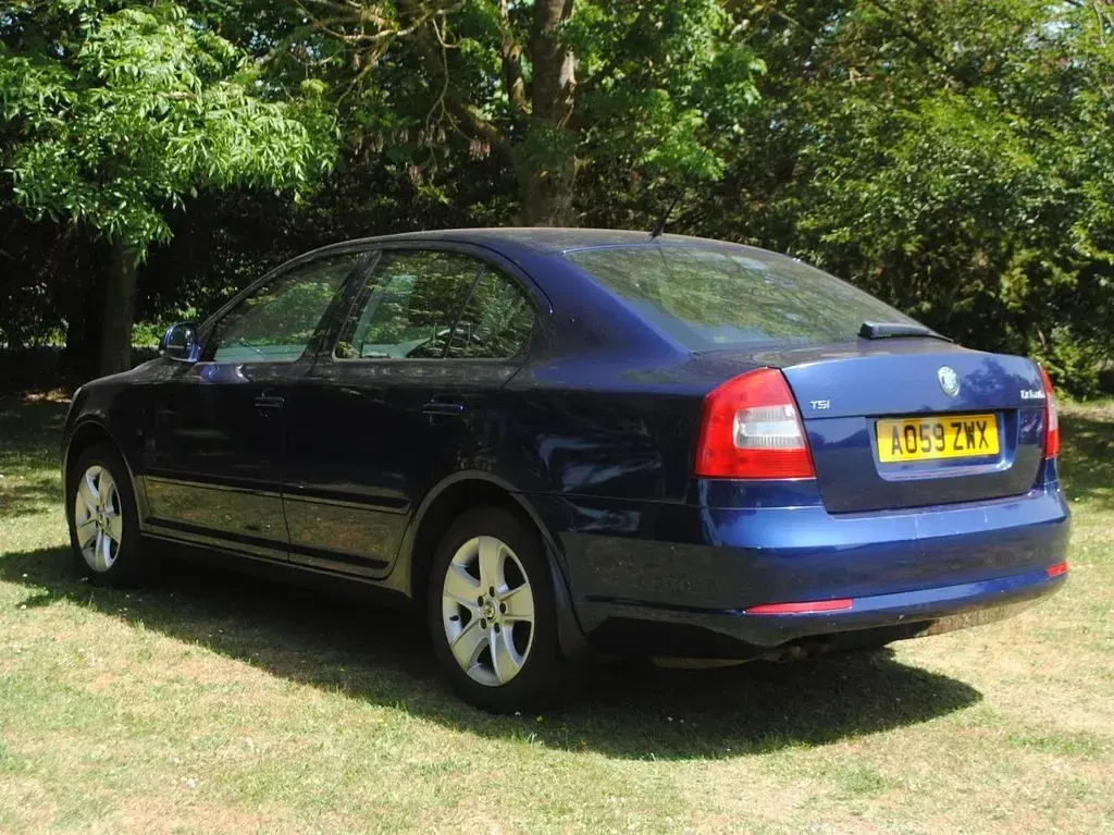 Used Skoda Octavia SE 122 HP (89 kW) 2009 Blue Hatchback