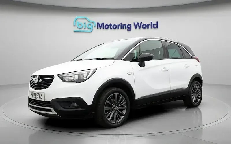 Used Vauxhall Crossland X Elite 131 HP (96 kW) 2019 White SUV