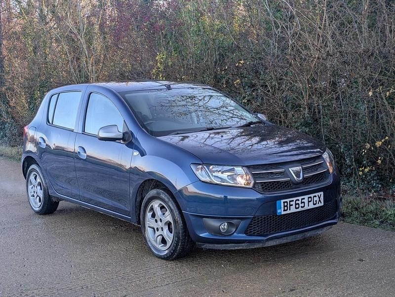 Blue Used 2015 Dacia Sandero Lauréate Hatchback | £3,795 (Super price) - Image 1/4