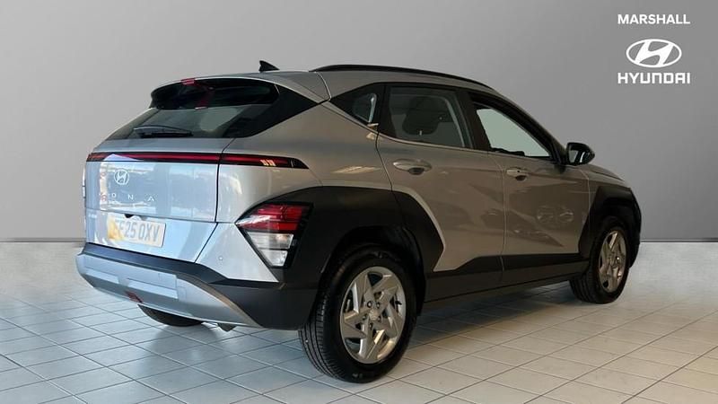 Gebraucht Hyundai Kona Advanced 138 PS (101 kW) 2025 Silber SUV