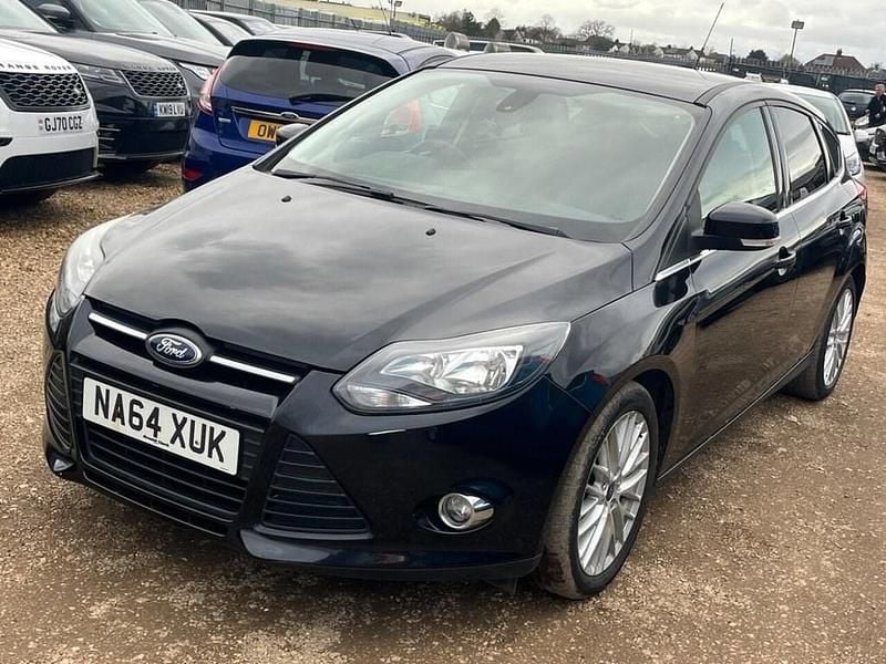 Used Ford Focus Zetec 125 HP (91 kW) 2014 Black Hatchback