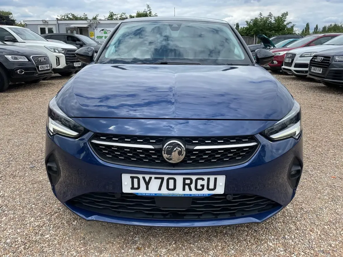 Used Vauxhall Corsa Elite 100 HP (73 kW) 2020 Blue Hatchback