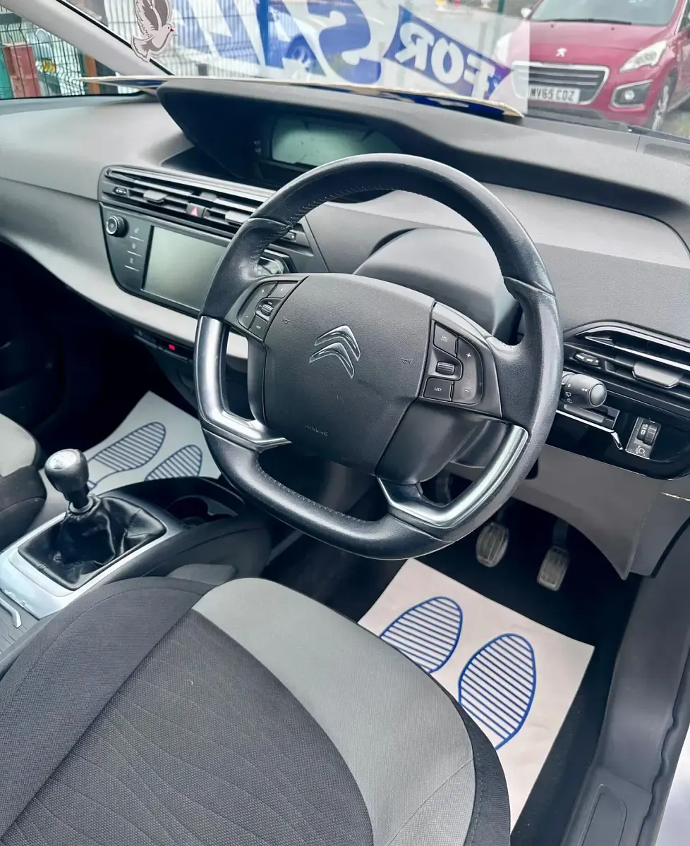 Used Citroën C4 Picasso VTR Sport 2015 Silver MPV