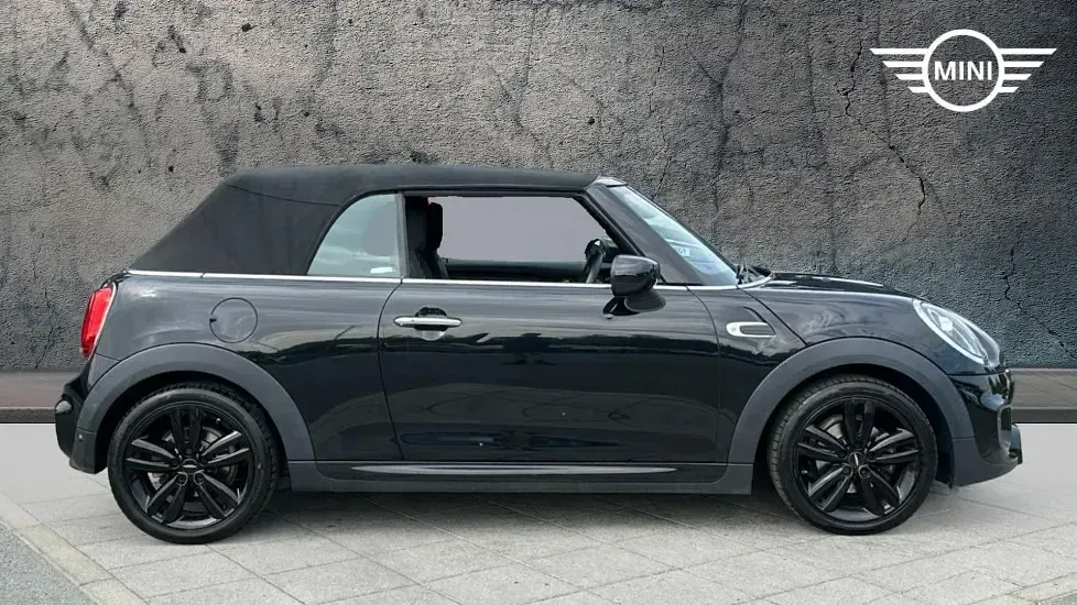 Used Mini Cooper Sport 134 HP (98 kW) 2020 Black Hatchback