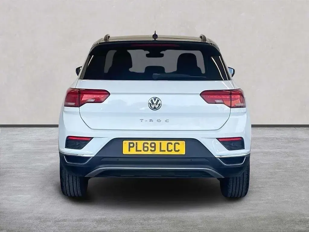 Used VW T-Roc Design 150 HP (110 kW) 2020 White SUV