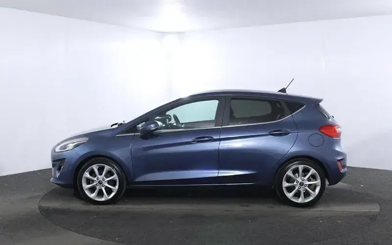 Usado Ford Fiesta Titanium X 125 HP (91 kW) 2020 Azul Citadino