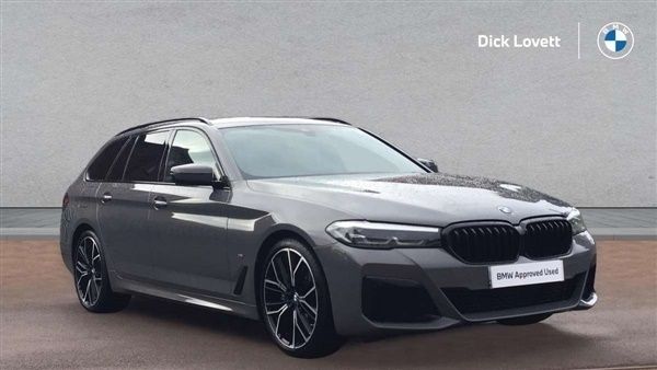 Grey Used 2022 BMW 520 M Sport Estate | £30,995 (Expensive) - Image 1/4