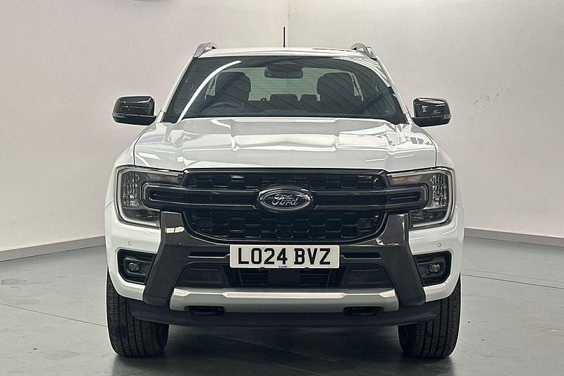 Used Ford Ranger Wildtrack 240 HP (176 kW) 2025 Frozen white (solid paint) Pickup