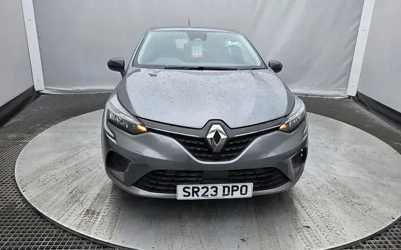 Used Renault Clio Evolution 145 HP (106 kW) 2023 Hatchback