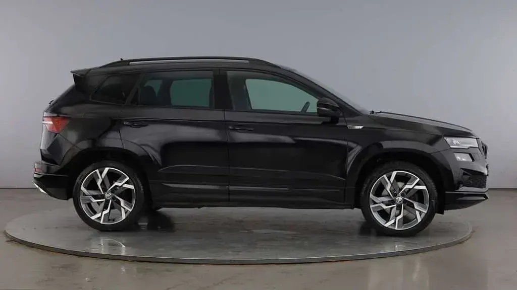 Used Skoda Karoq SportLine 190 HP (139 kW) 2023 Black magic pearl effect SUV