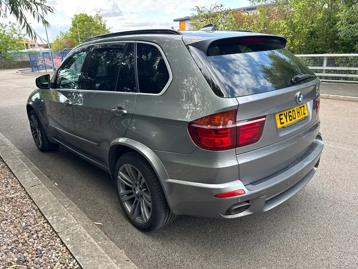 Used BMW X5 M Sport 301 HP (221 kW) 2010 Grey SUV