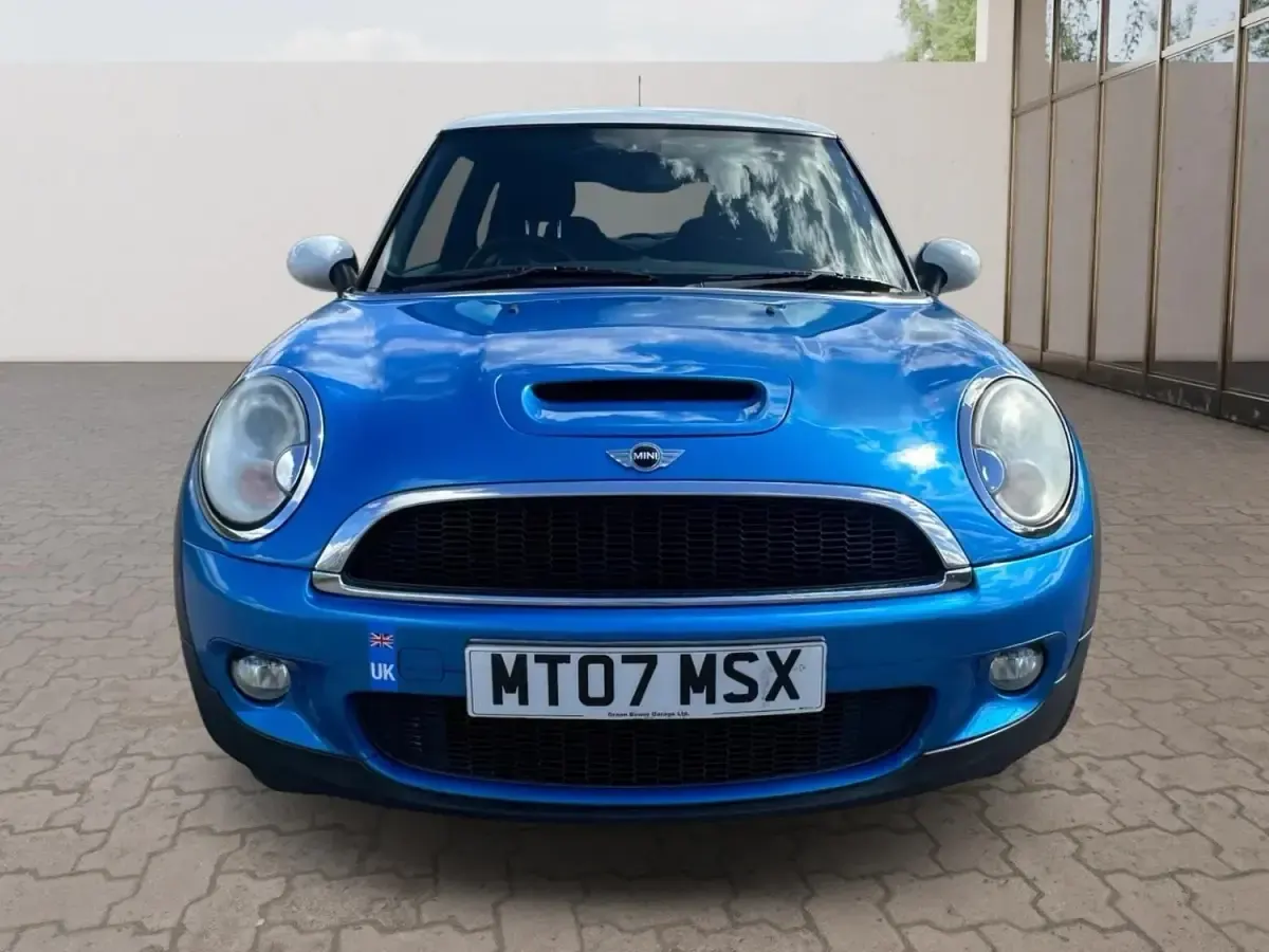 Usado Mini Cooper S Hatch 175 CV (128 kW) 2007 Azul Utilitario