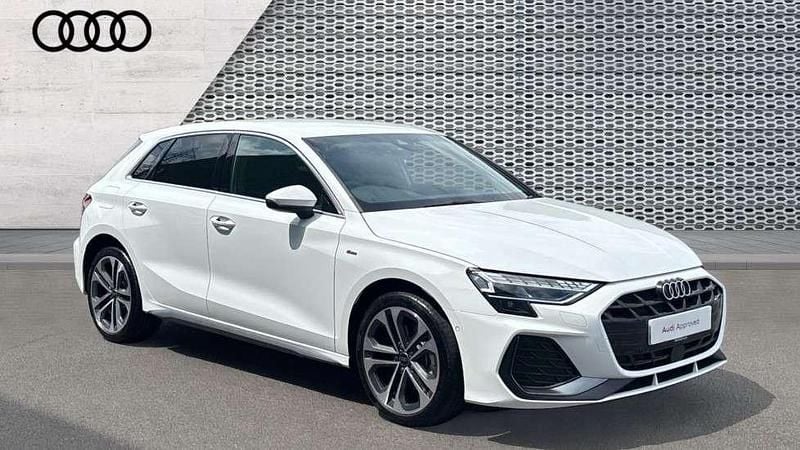 Used Audi A3 e-tron S-Line 204 HP (150 kW) 2025 White Hatchback
