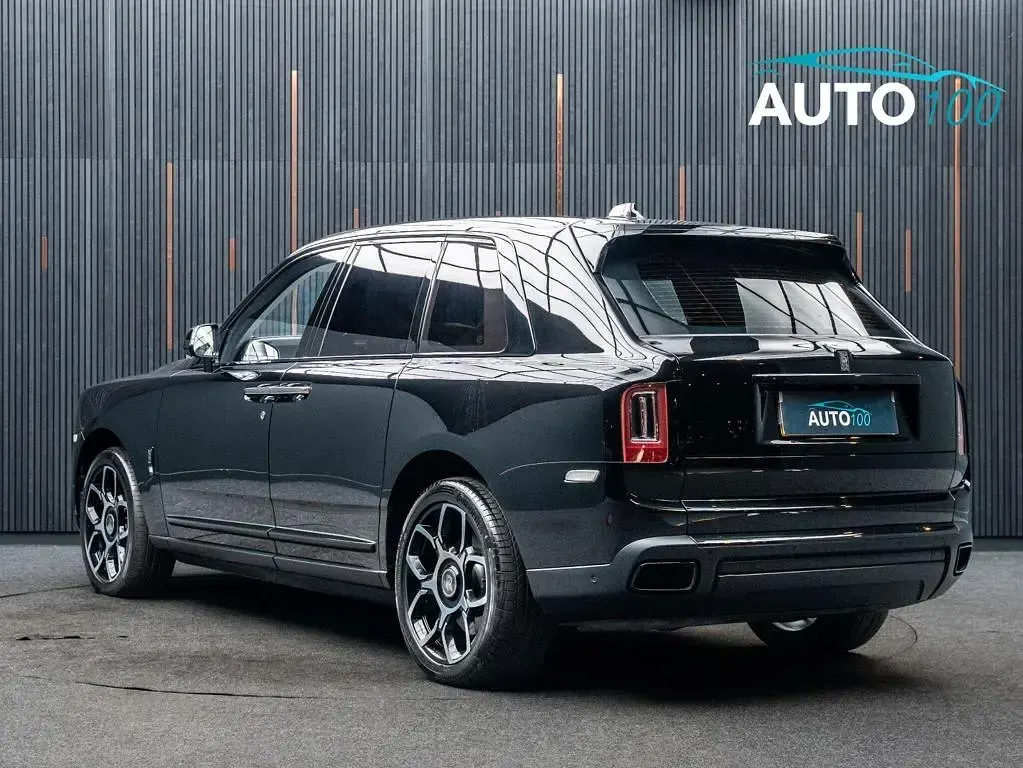 Used Rolls Royce Cullinan 571 HP (419 kW) 2022 Black SUV