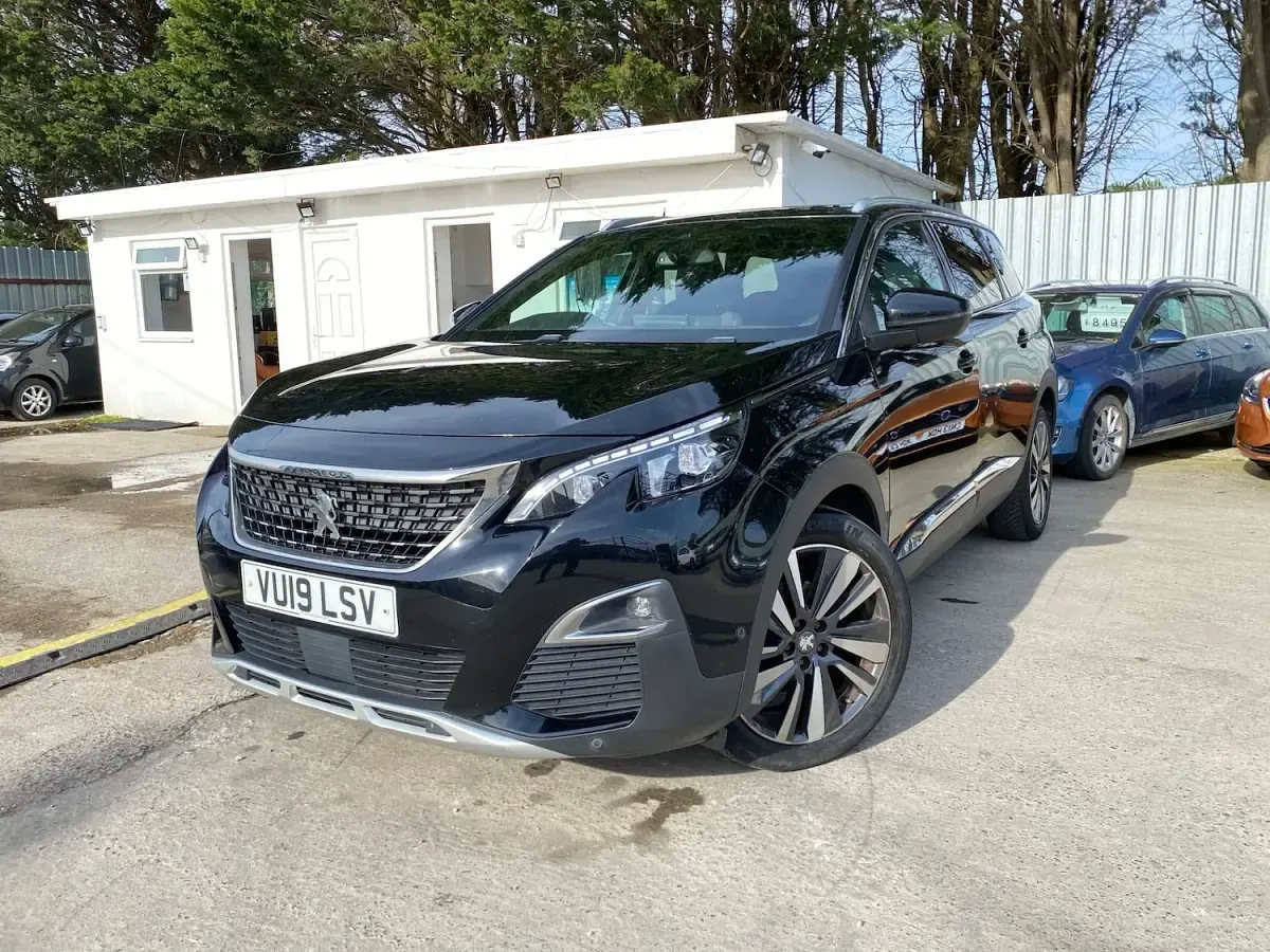 Used Peugeot 5008 Premium 2019 Black SUV