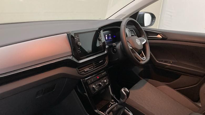 Used VW T-Cross Life 115 HP (84 kW) 2025 SUV