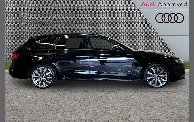 Used Audi A4 Sport 147 HP (108 kW) 2022 Black Estate