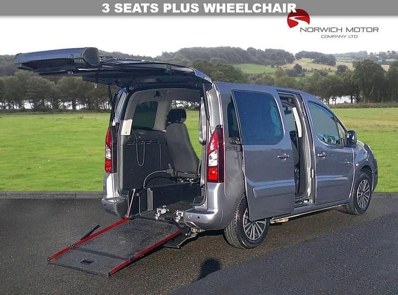 Grey Used 2018 Peugeot Partner Tepee Allure MPV | £11,999 (Fair price) - Image 1/4