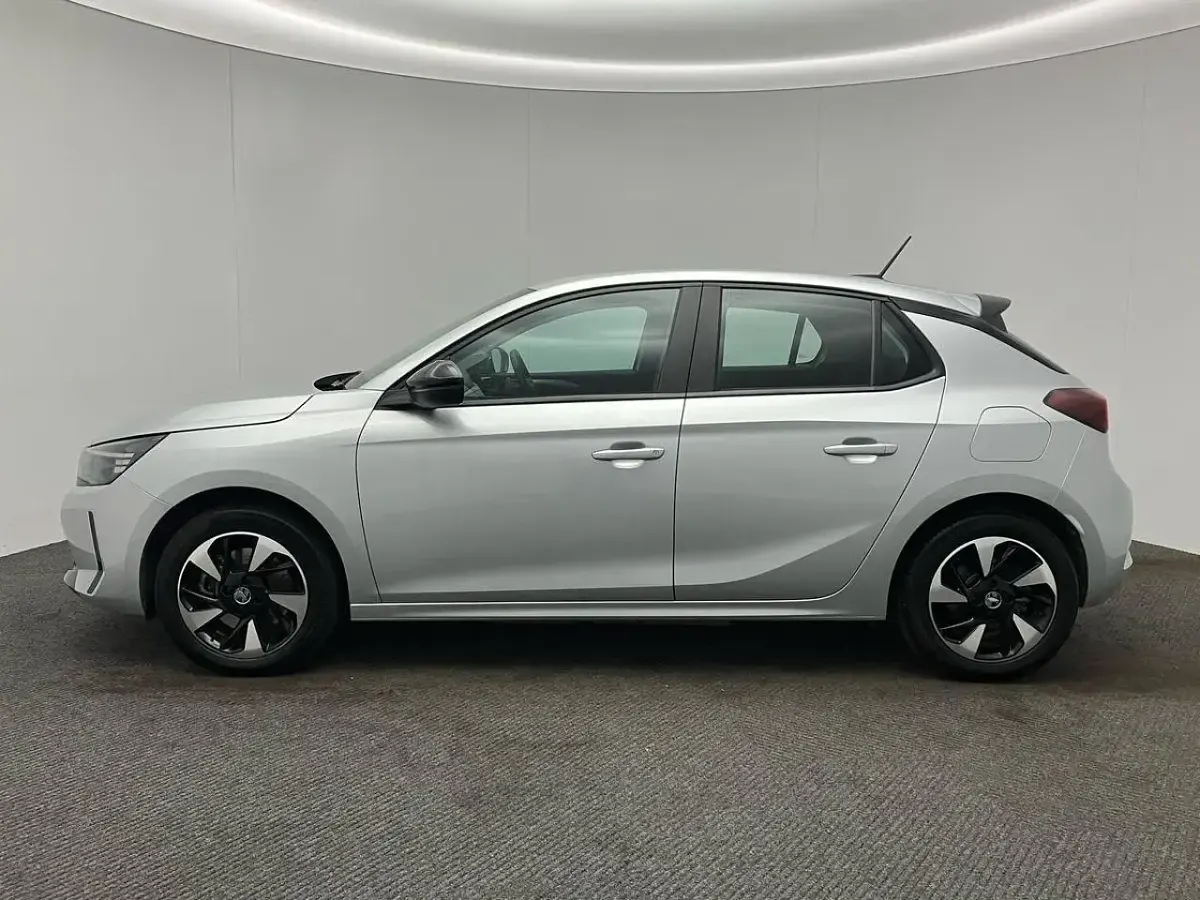 Used Vauxhall Corsa-e Design Edition 98 kW (134 HP) 2024 Grey Hatchback
