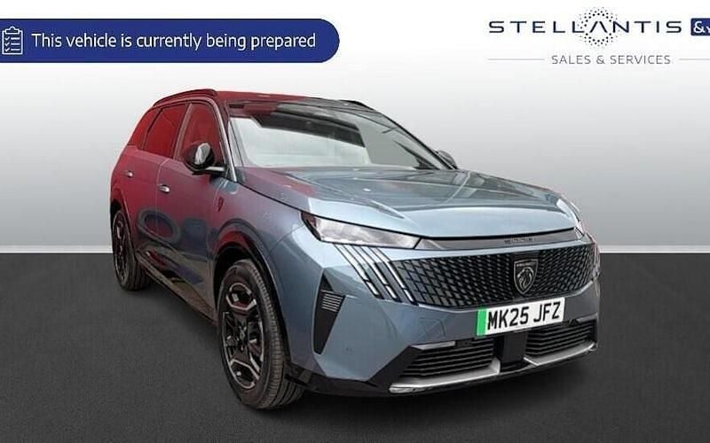 New 2025 Peugeot e-5008 GTi SUV | £39,836 (Good price) - Image 1/1