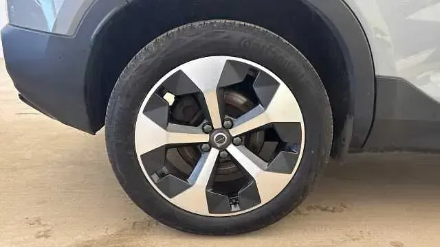 Used Volvo XC40 Plus 194 HP (142 kW) 2026 SUV