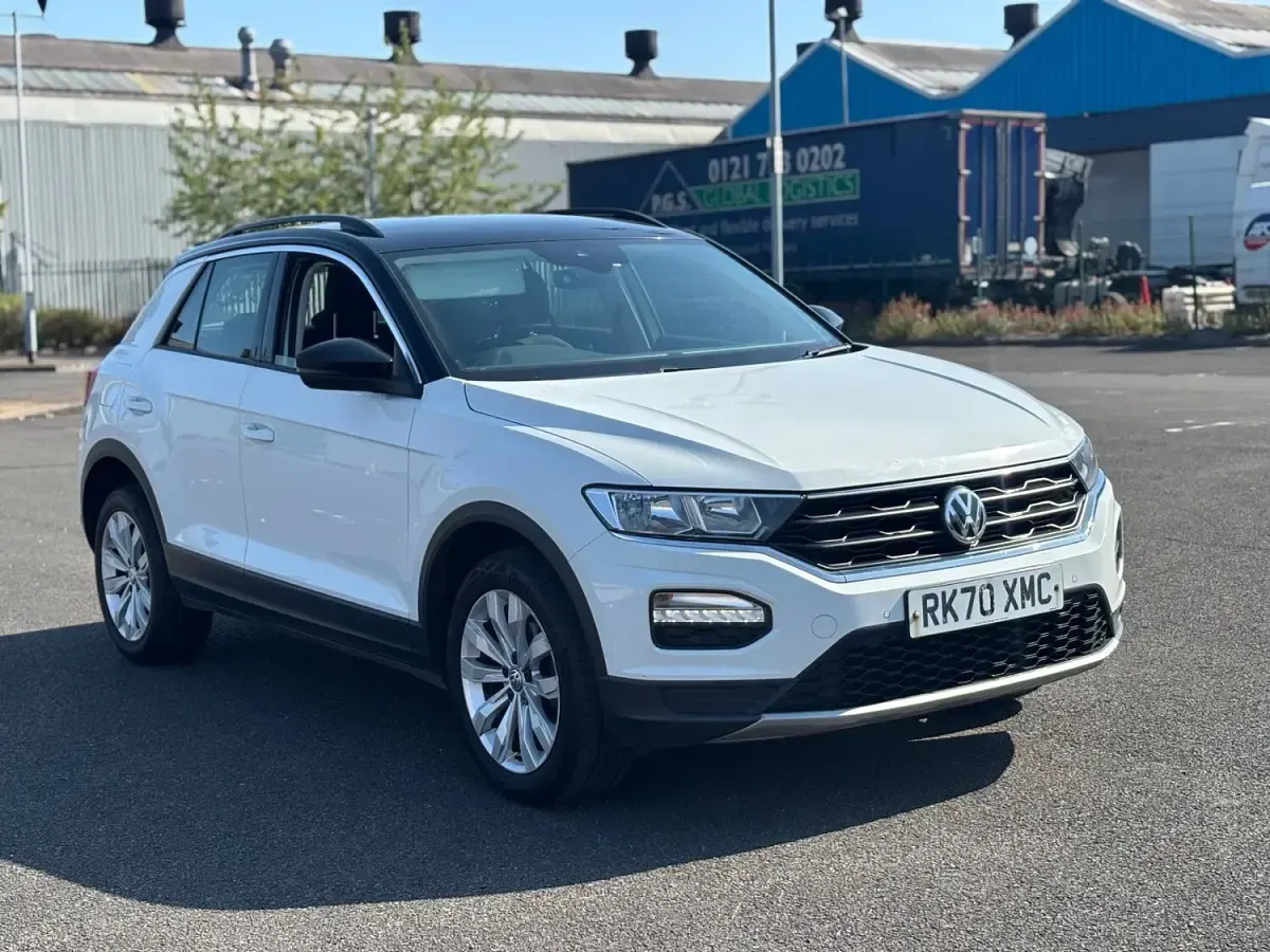 Used VW T-Roc SE 147 HP (108 kW) 2020 White SUV