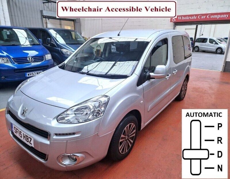 Silver Used 2015 Peugeot Partner S MPV | £8,495 (Expensive) - Image 1/4