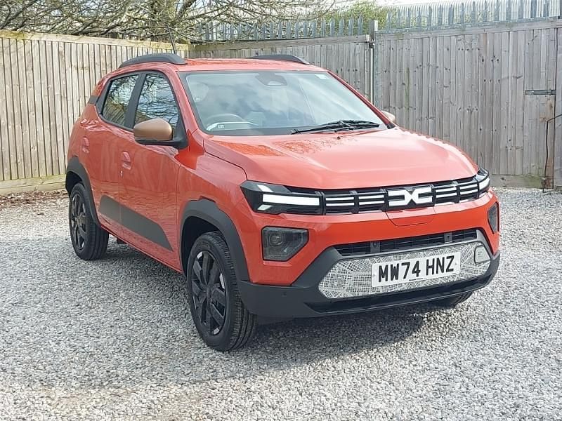 Used Dacia Spring Extreme 47 kW (65 HP) 2024 Red Hatchback