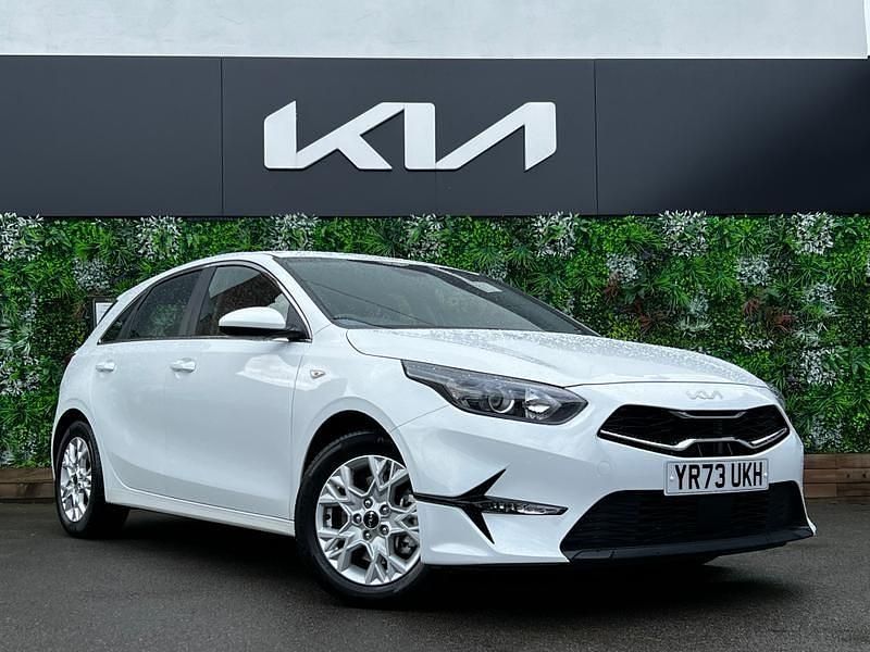 White Used 2023 Kia Ceed 2 Hatchback | £19,995 (Expensive) - Image 1/4